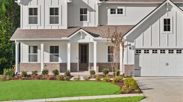 2451 Williams Ridge Dr, Columbia, TN 38401