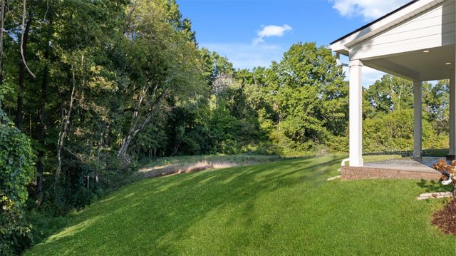 2451 Williams Ridge Dr, Columbia, TN 38401