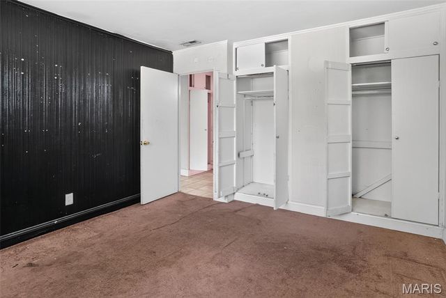 9955 Lanier Drive, Moline Acres, MO 63136