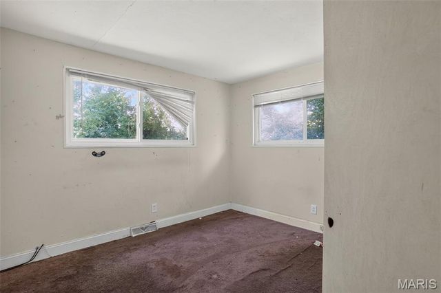 9955 Lanier Drive, Moline Acres, MO 63136