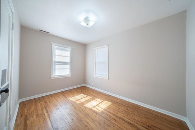 2743 S Greenwood St, Wichita, KS 67216