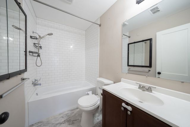 2743 S Greenwood St, Wichita, KS 67216