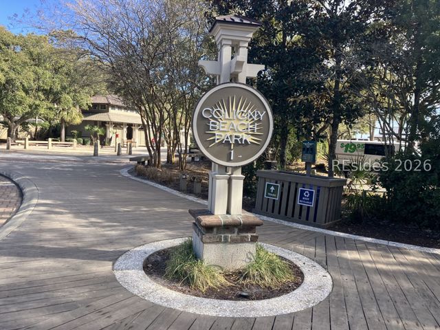 15 Deallyon Ave Apt 19, Hilton Head Island, SC 29928