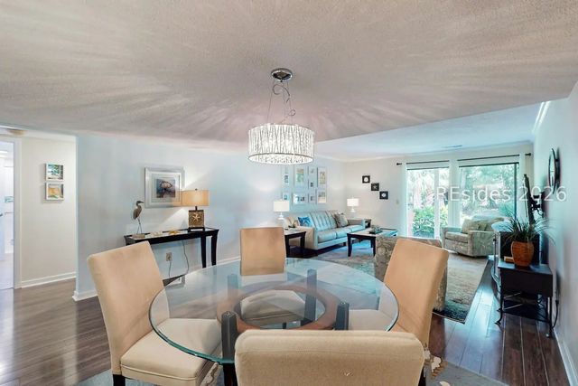 15 Deallyon Ave Apt 19, Hilton Head Island, SC 29928