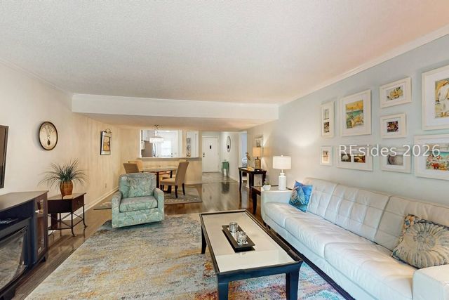 15 Deallyon Ave Apt 19, Hilton Head Island, SC 29928