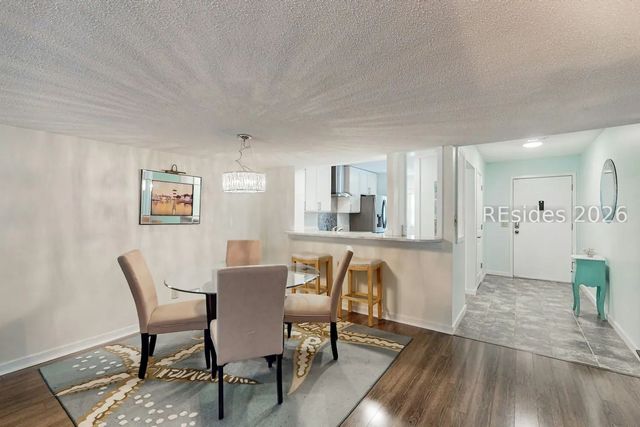 15 Deallyon Ave Apt 19, Hilton Head Island, SC 29928