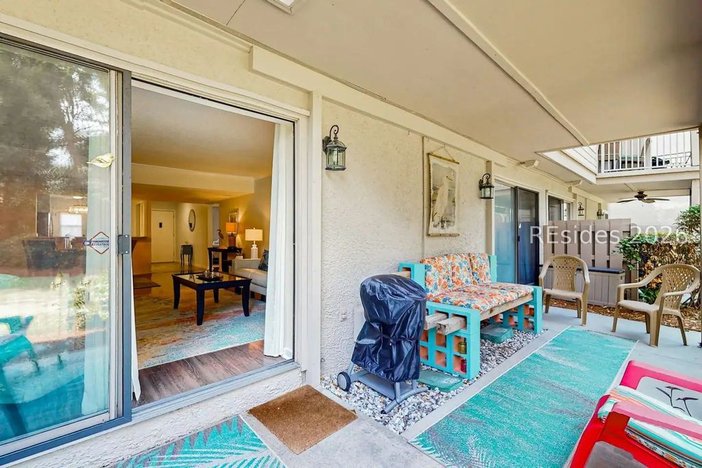 15 Deallyon Ave Apt 19, Hilton Head Island, SC 29928