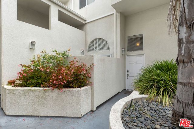 2550 S Centinela Avenue 106, Los Angeles, CA 90064