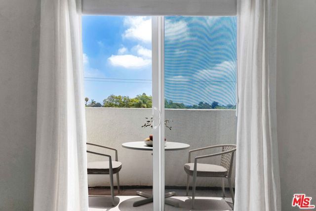 2550 S Centinela Avenue 106, Los Angeles, CA 90064