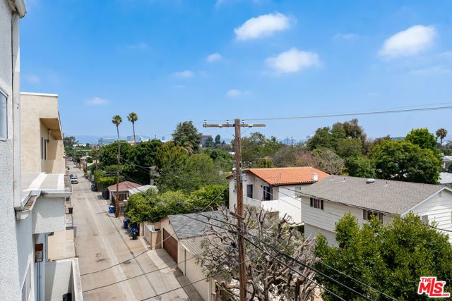 2550 S Centinela Avenue 106, Los Angeles, CA 90064