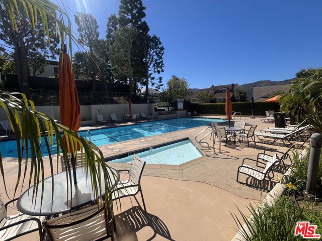 17290 Avenida De La Herradura, Pacific Palisades (los Angeles), CA 90272