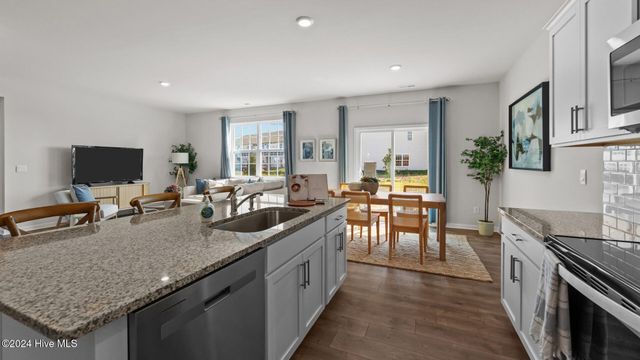 1504 Stone Wood Drive, Winterville, NC 28590