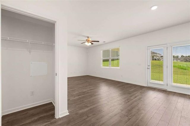 8578 PREAKNESS Pass, Lithonia, GA 30058