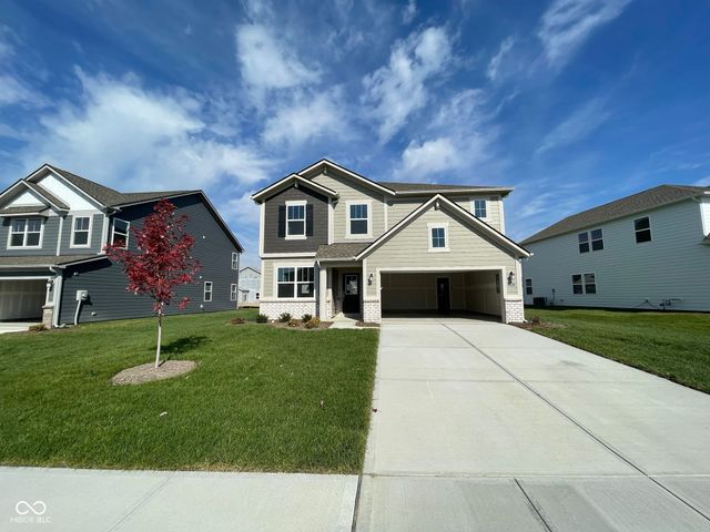 1206 Elmwood Lane, Greenwood, IN 46143