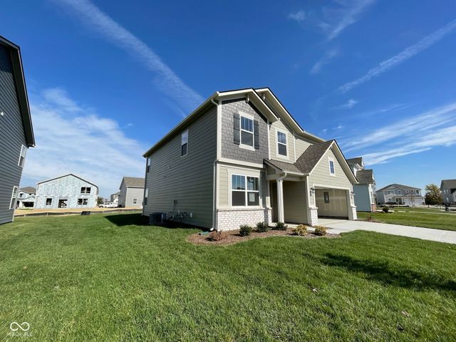 1206 Elmwood Lane, Greenwood, IN 46143