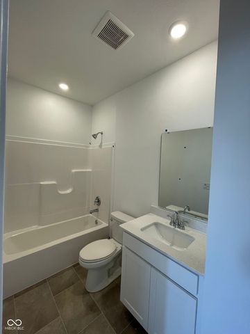 1206 Elmwood Lane, Greenwood, IN 46143