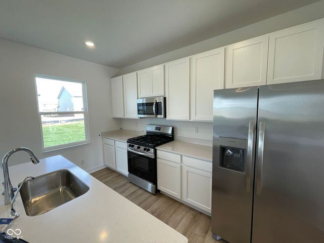 1206 Elmwood Lane, Greenwood, IN 46143