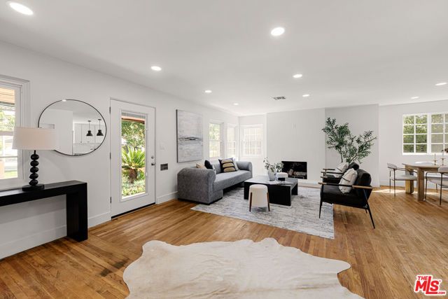 717 N Valley Street, Burbank, CA 91505