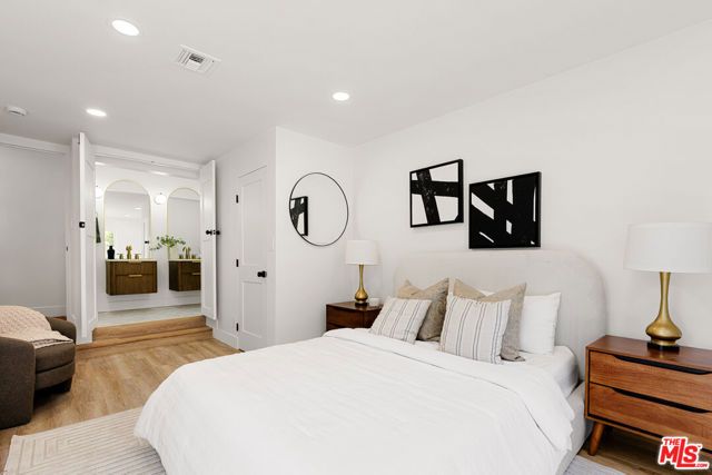 717 N Valley Street, Burbank, CA 91505