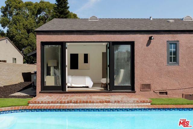 717 N Valley Street, Burbank, CA 91505