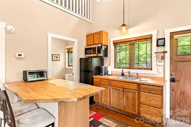 159 Osprey Roost Drive, Nebo, NC 28761