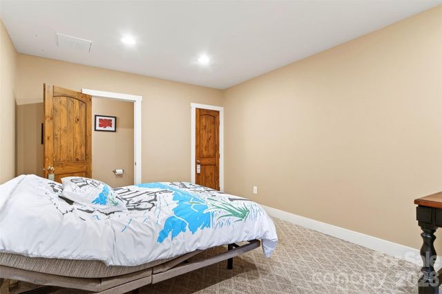 159 Osprey Roost Drive, Nebo, NC 28761