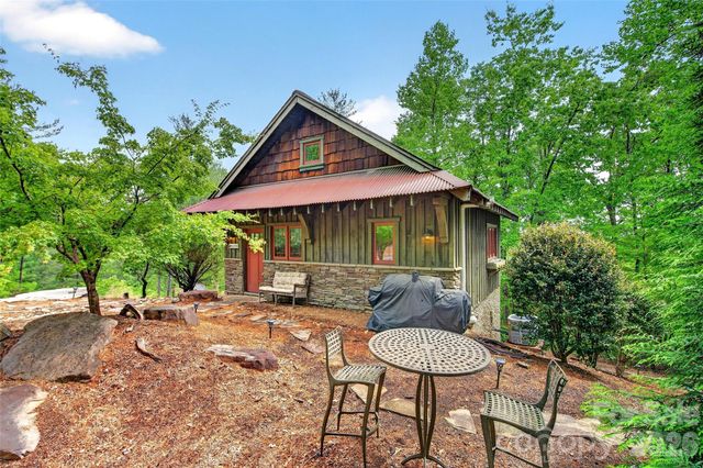 159 Osprey Roost Drive, Nebo, NC 28761
