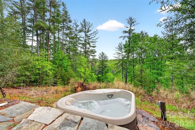 159 Osprey Roost Drive, Nebo, NC 28761