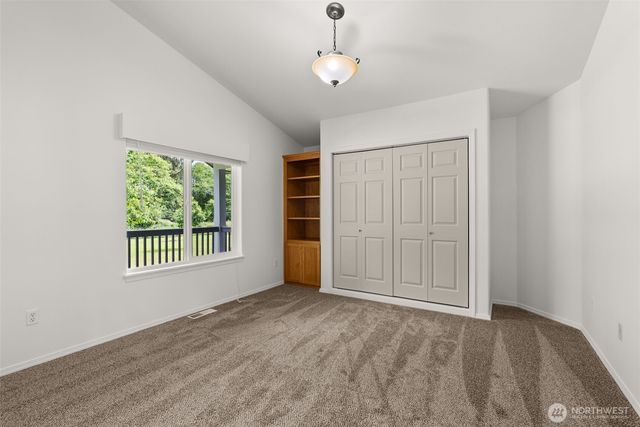 5 Martin Lane, Raymond, WA 98577