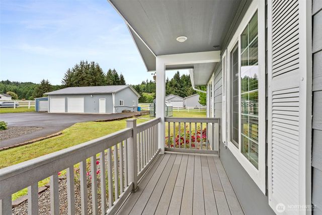 5 Martin Lane, Raymond, WA 98577