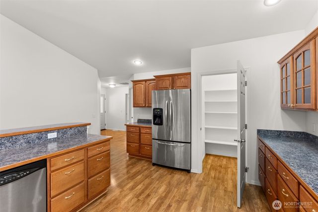 5 Martin Lane, Raymond, WA 98577