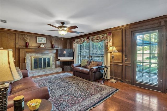 4702 Sequoia SW Drive, Lilburn, GA 30047