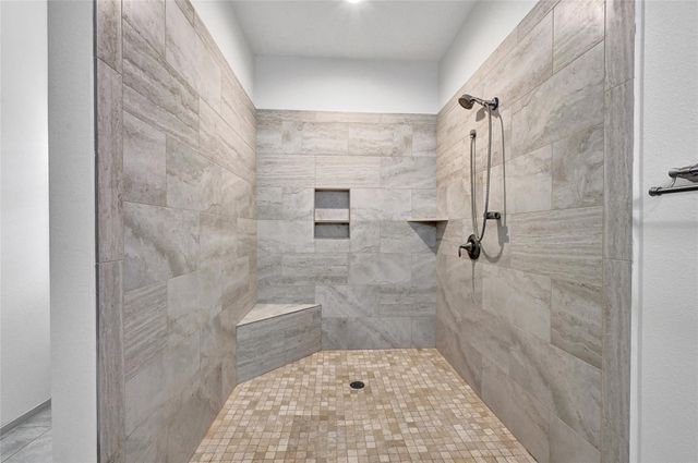 12134 Rainy Oaks Drive, Magnolia, TX 77354