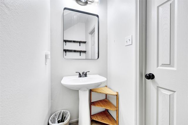 12134 Rainy Oaks Drive, Magnolia, TX 77354