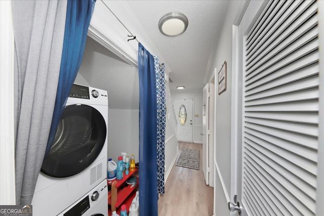 8053 WOODLAKE DR., Riverdale, GA 30274