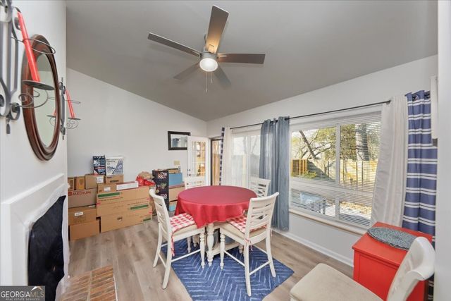 8053 WOODLAKE DR., Riverdale, GA 30274