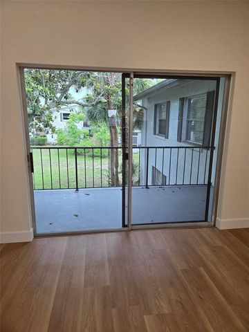 6062 AMBERLY AVENUE F53, Orlando, FL 32822