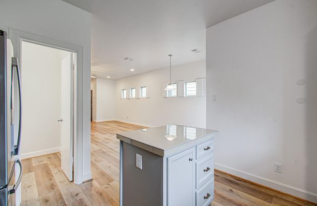 624 E 39th Street, Houston, TX 77022
