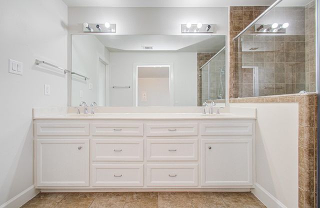 624 E 39th Street, Houston, TX 77022