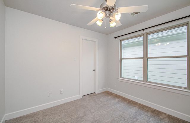 624 E 39th Street, Houston, TX 77022