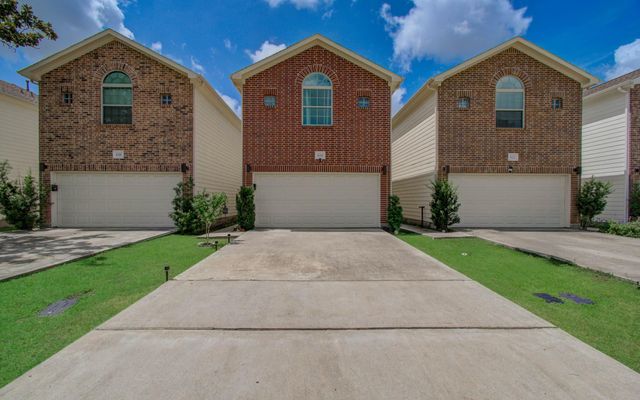 624 E 39th Street, Houston, TX 77022