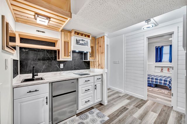 724 Briarwood Drive, Dyer, IN 46311