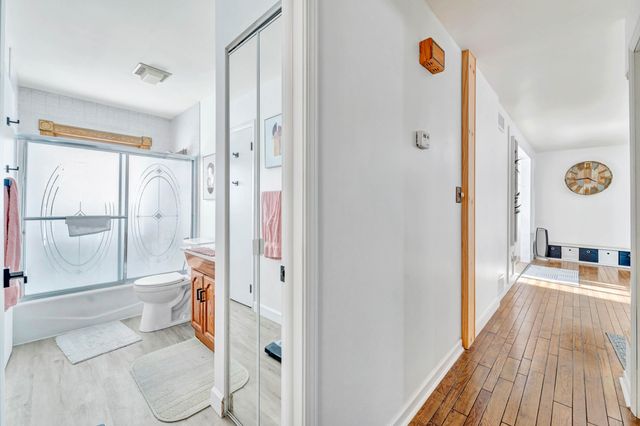 724 Briarwood Drive, Dyer, IN 46311