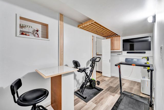 724 Briarwood Drive, Dyer, IN 46311