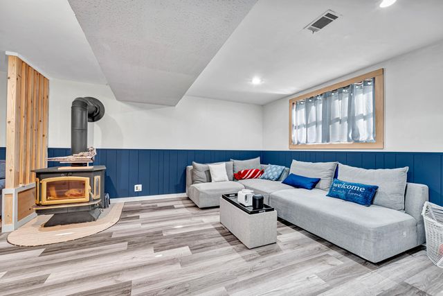 724 Briarwood Drive, Dyer, IN 46311