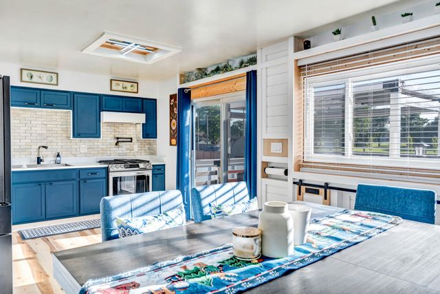 724 Briarwood Drive, Dyer, IN 46311