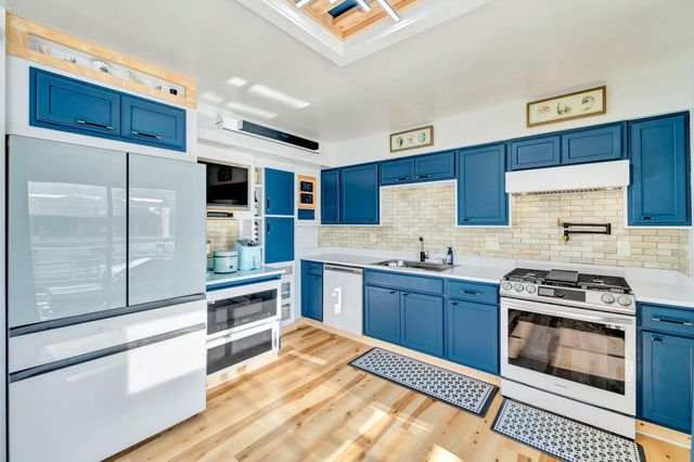 724 Briarwood Drive, Dyer, IN 46311