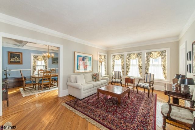 63 Crane Rd, Mountain Lakes Boro, NJ 07046