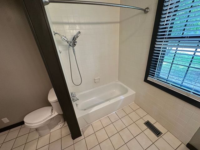 408 Spence Ln, Nashville, TN 37210