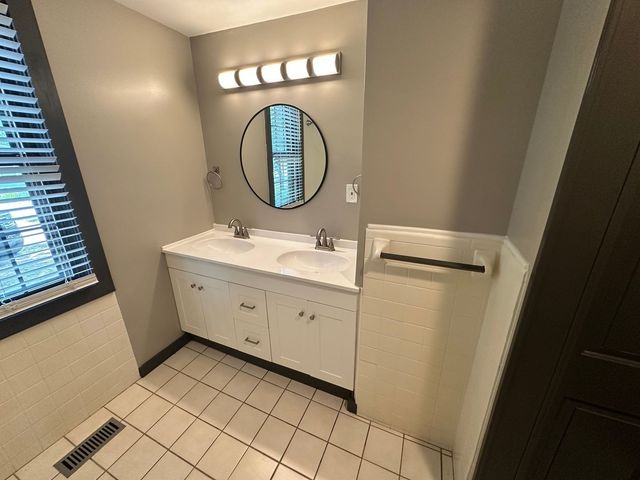408 Spence Ln, Nashville, TN 37210